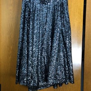 NWT, Size 14/16 Lane Bryant Gold Sequined Skirt.